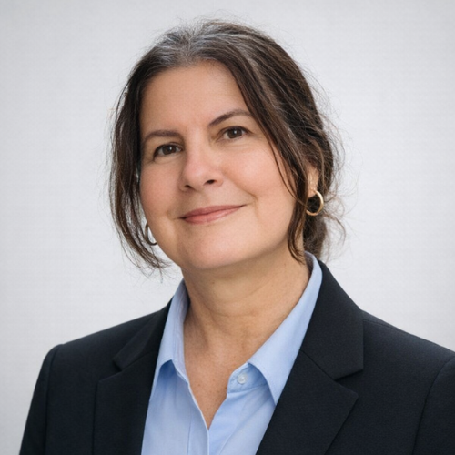Cecilia Lima – Corretora de Imóveis
